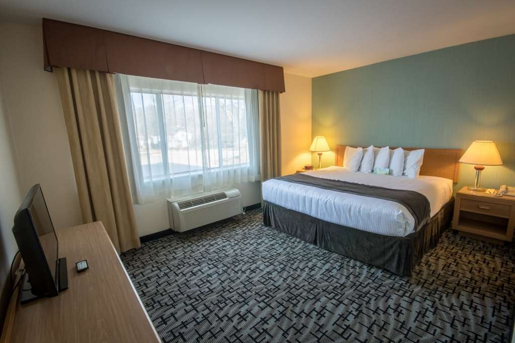 Groton Inn & Suites Habitación foto